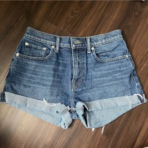 Lucky Brand Relaxed Short Denim. Size 4/27
